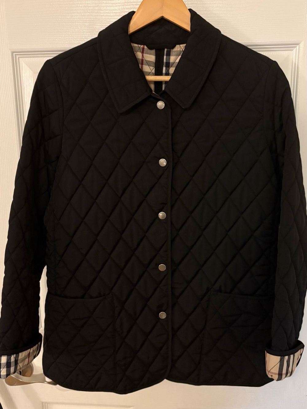 Burberry London Women’s M Black Diamond Quilted Jacket Nova Check Lining